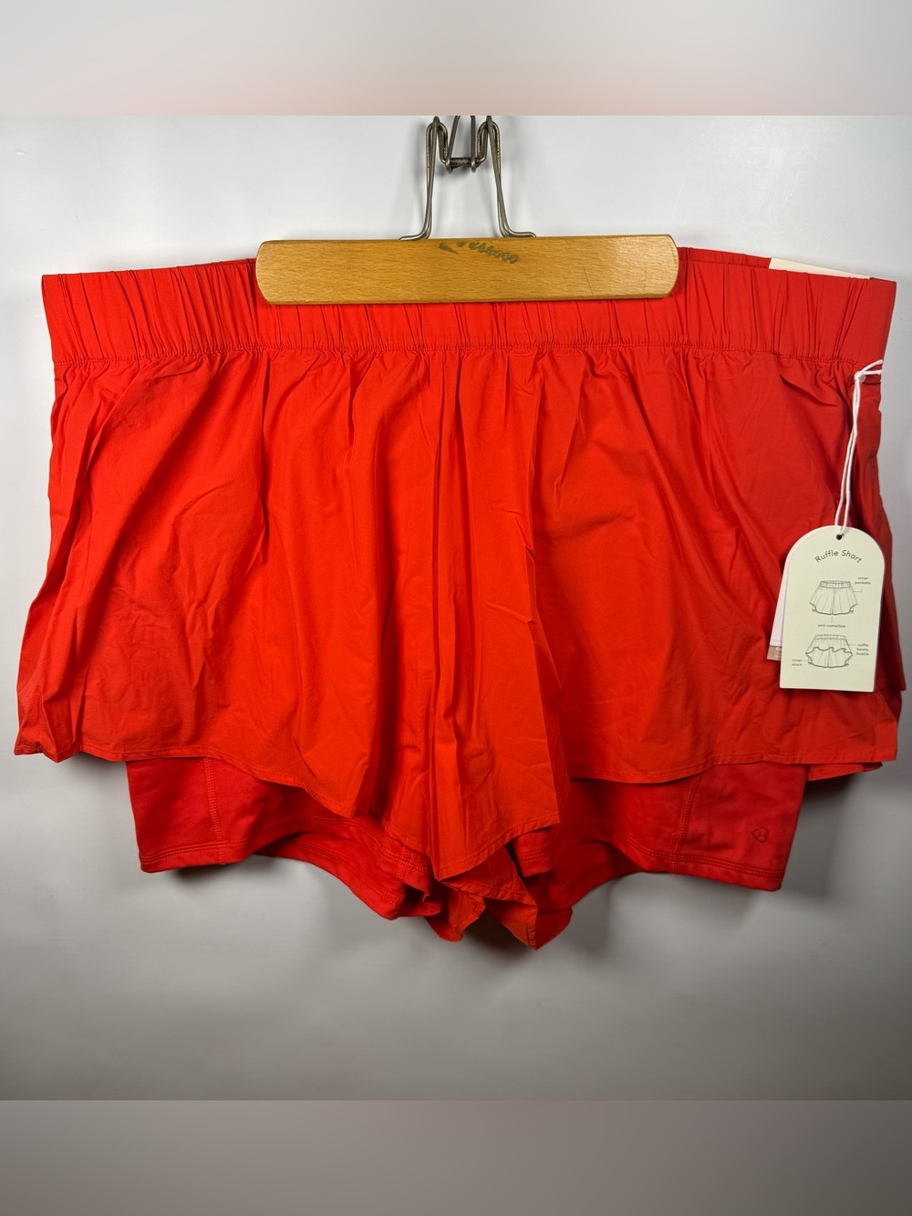 Blogilates Womens Red Ruffle Shorts 2X Activewear Pilates Gym Yoga Sporty Lounge
